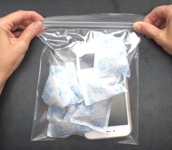 silica gel for drying iphone