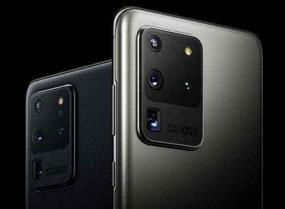 camera setup is one key feature that smartphone should have