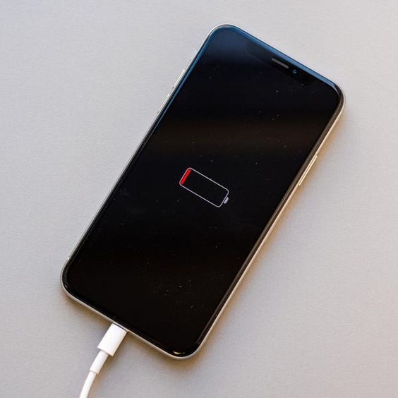 charge the iPhone while using it